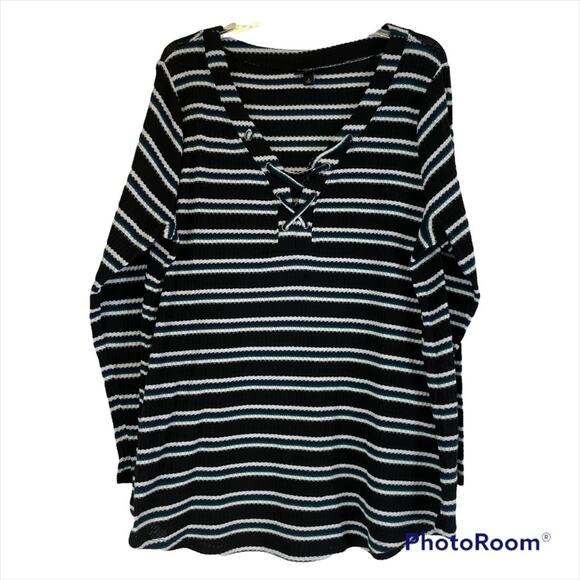 Torrid size 2 stripped black/blue/white/green long sleeve top blouse - Picture 1 of 13